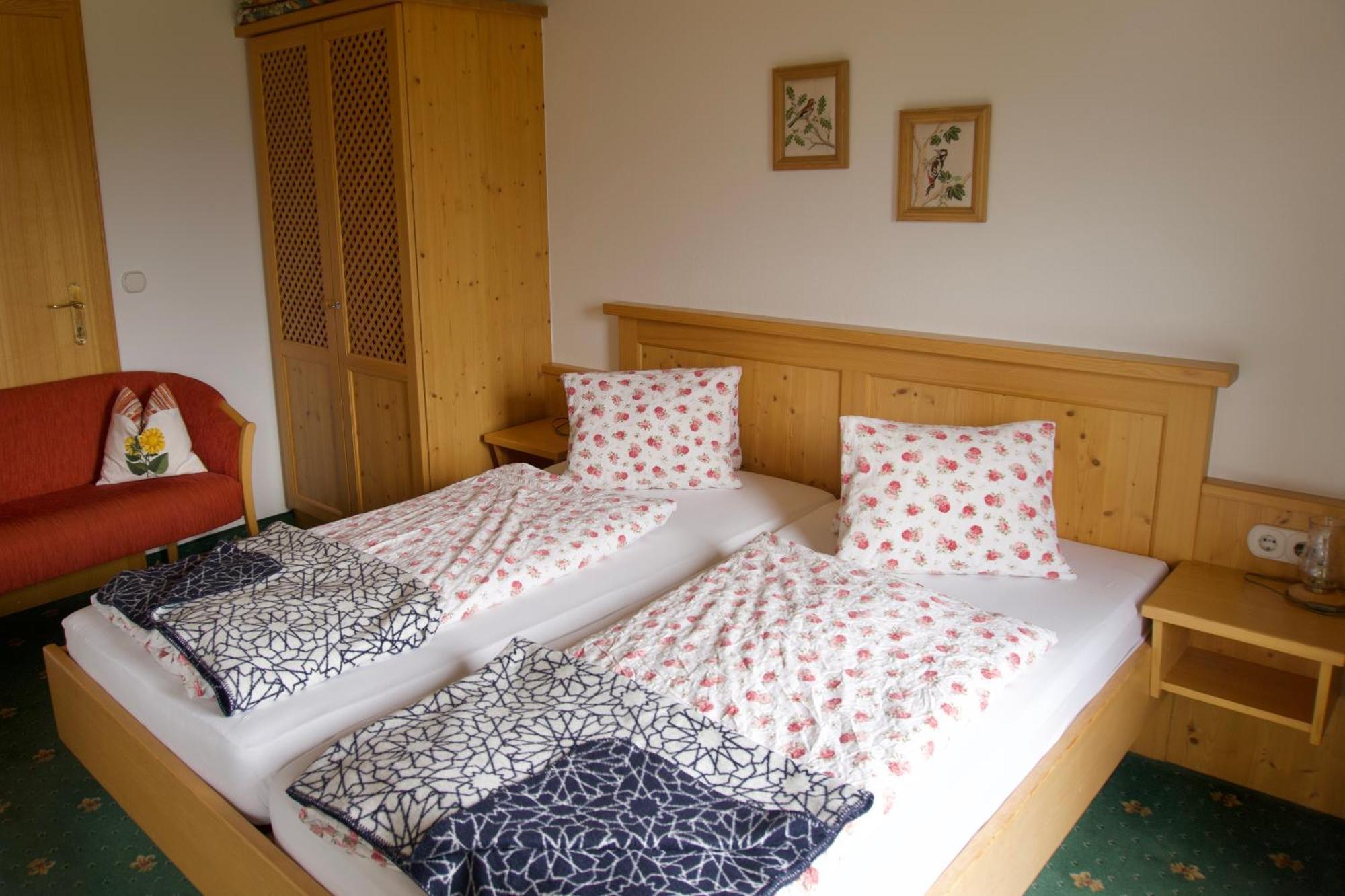 Pension Trillerhof Ramsau am Dachstein Esterno foto